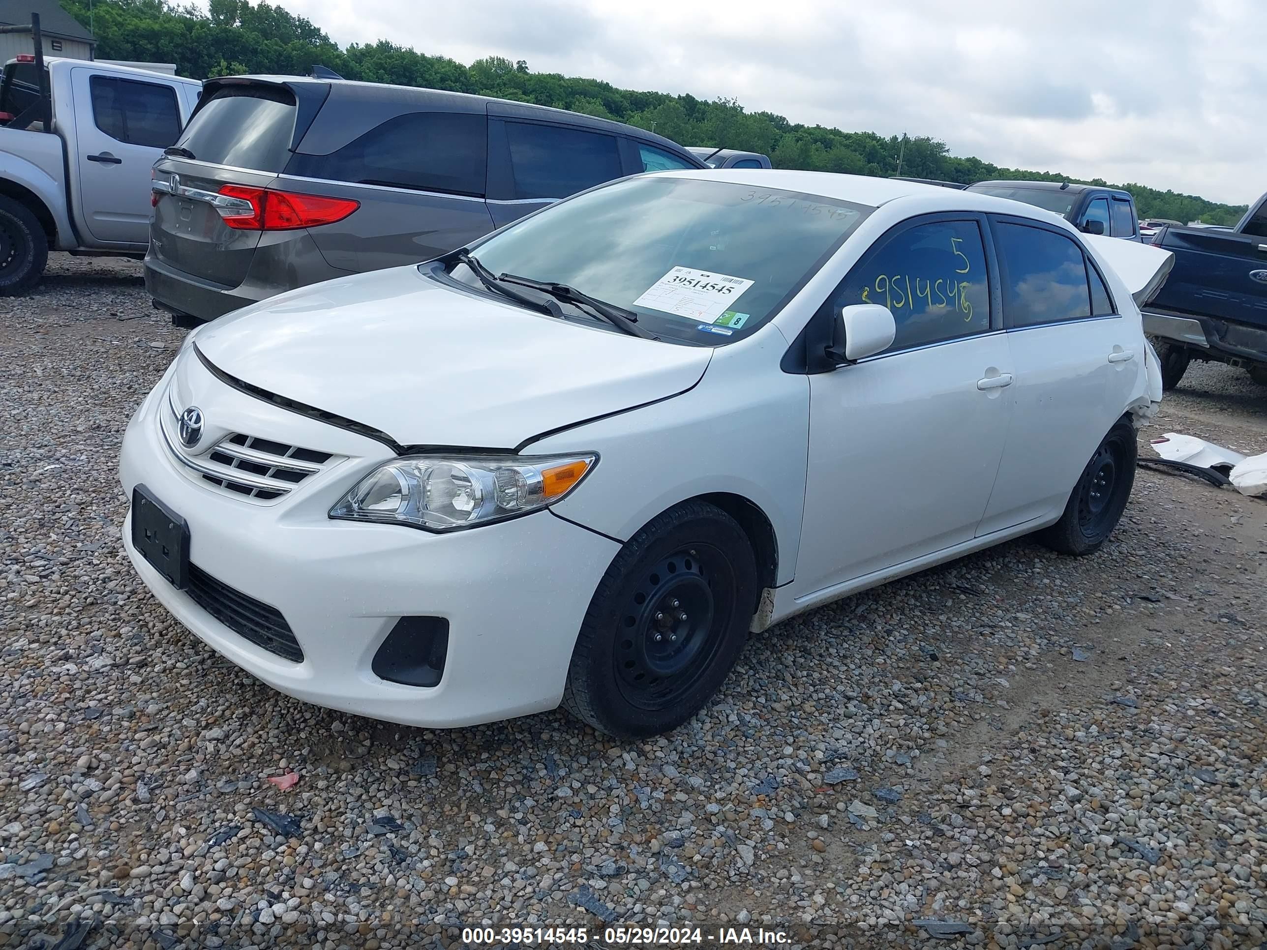 Photo 1 VIN: 2T1BU4EEXDC081125 - TOYOTA COROLLA 