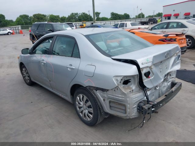 Photo 2 VIN: 2T1BU4EEXDC099785 - TOYOTA COROLLA 