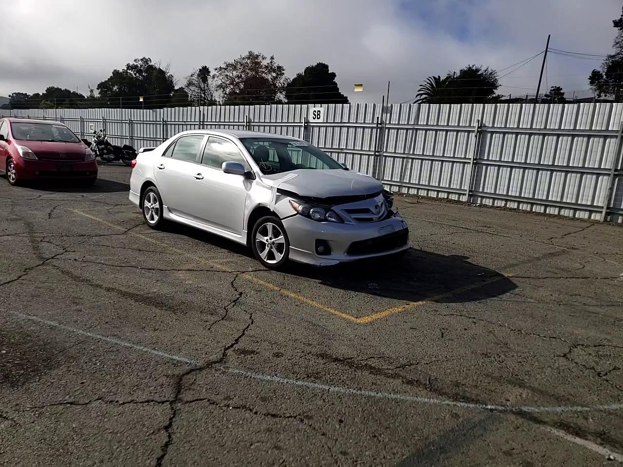 Photo 10 VIN: 2T1BU4EEXDC104046 - TOYOTA COROLLA BA 