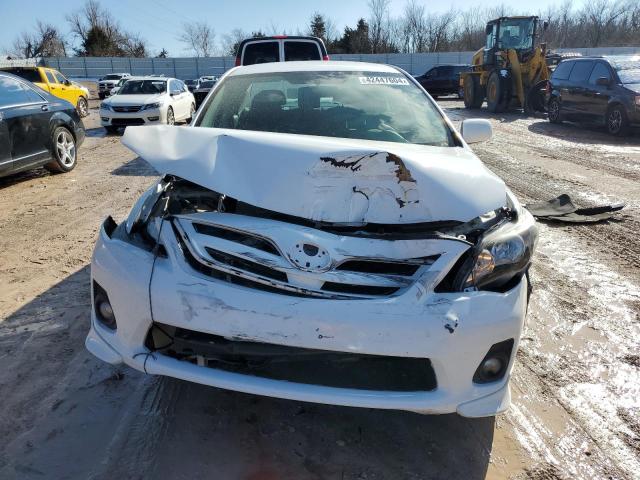 Photo 4 VIN: 2T1BU4EEXDC110803 - TOYOTA COROLLA 