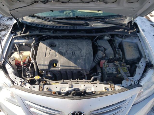 Photo 10 VIN: 2T1BU4EEXDC927835 - TOYOTA COROLLA BA 