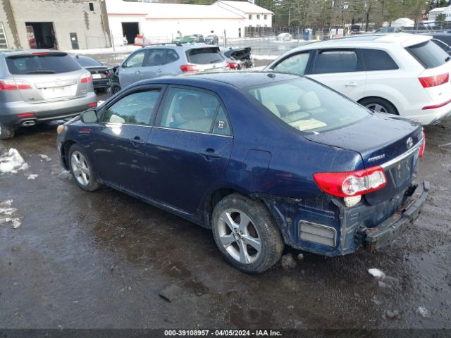 Photo 2 VIN: 2T1BU4EEXDC945669 - TOYOTA COROLLA 