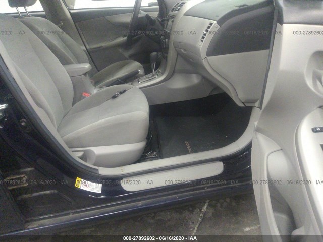 Photo 4 VIN: 2T1BU4EEXDC974136 - TOYOTA COROLLA 