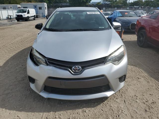 Photo 4 VIN: 2T1BURHE0FC439652 - TOYOTA COROLLA 