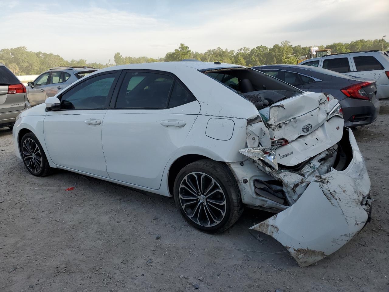 Photo 1 VIN: 2T1BURHE0GC564345 - TOYOTA COROLLA 