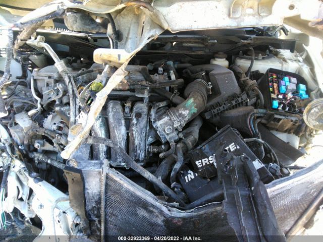 Photo 9 VIN: 2T1BURHE0GC599211 - TOYOTA COROLLA 