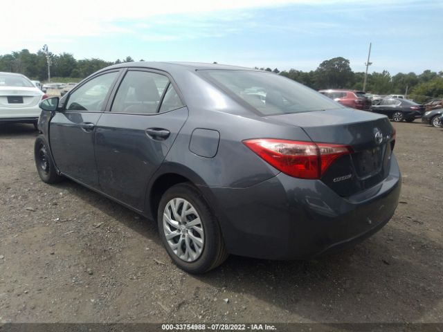 Photo 2 VIN: 2T1BURHE0HC749643 - TOYOTA COROLLA 