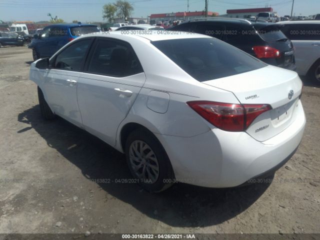 Photo 2 VIN: 2T1BURHE0HC796364 - TOYOTA COROLLA 