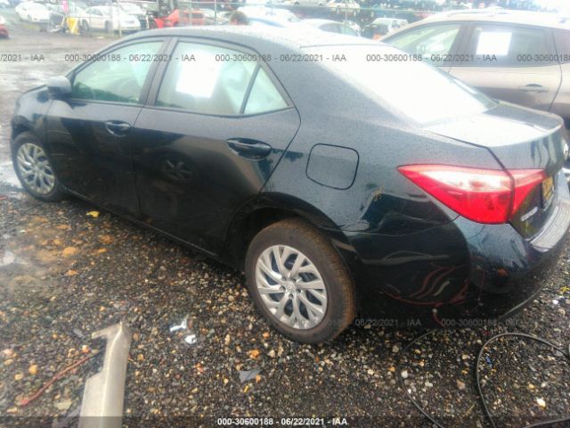 Photo 2 VIN: 2T1BURHE0JC023867 - TOYOTA COROLLA 