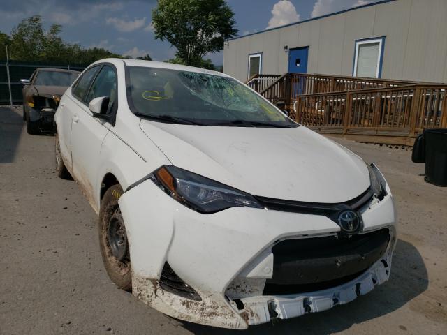 Photo 0 VIN: 2T1BURHE0JC027076 - TOYOTA COROLLA L 