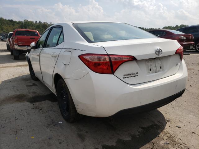 Photo 2 VIN: 2T1BURHE0JC027076 - TOYOTA COROLLA L 