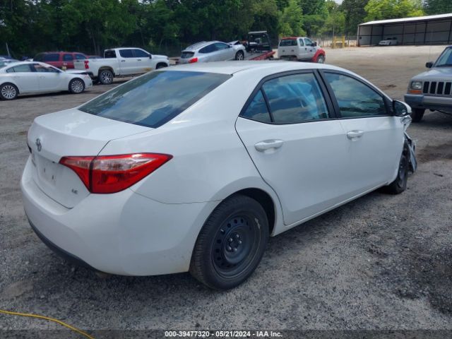 Photo 3 VIN: 2T1BURHE0JC043648 - TOYOTA COROLLA 