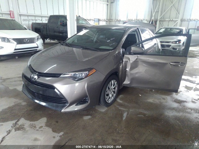 Photo 1 VIN: 2T1BURHE0JC055590 - TOYOTA COROLLA 