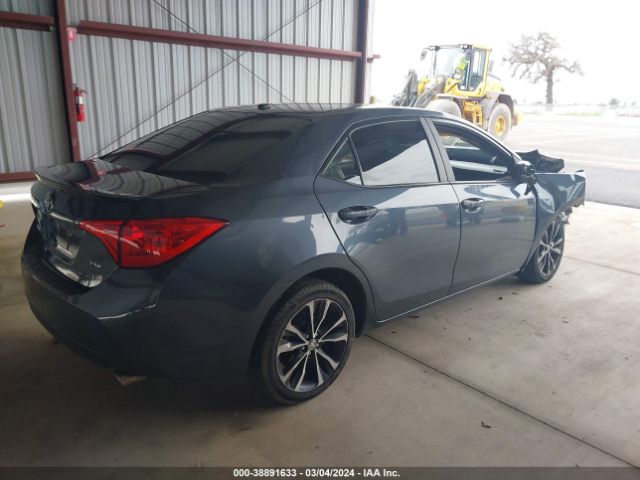 Photo 3 VIN: 2T1BURHE0JC072034 - TOYOTA COROLLA 