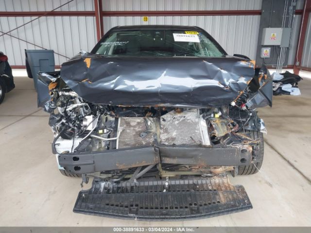 Photo 5 VIN: 2T1BURHE0JC072034 - TOYOTA COROLLA 