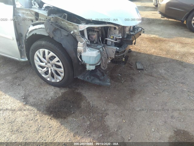 Photo 5 VIN: 2T1BURHE0JC079422 - TOYOTA COROLLA 