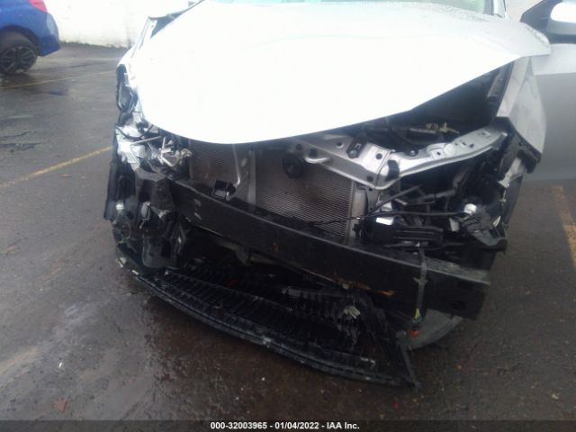 Photo 5 VIN: 2T1BURHE0JC098780 - TOYOTA COROLLA 