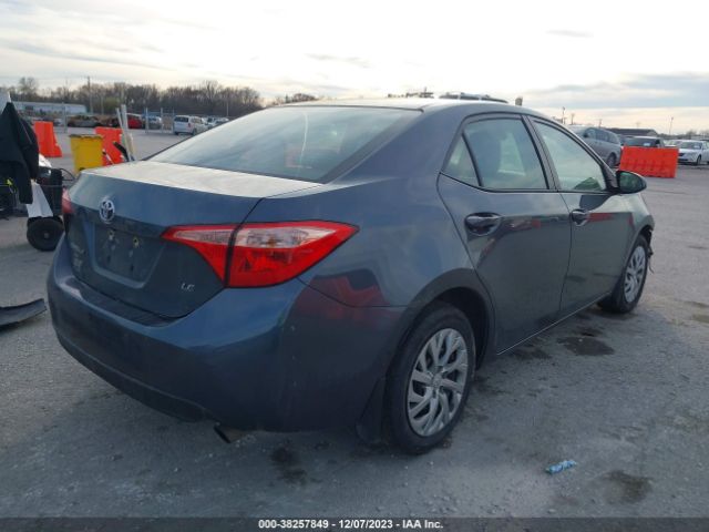 Photo 3 VIN: 2T1BURHE0JC109468 - TOYOTA COROLLA 