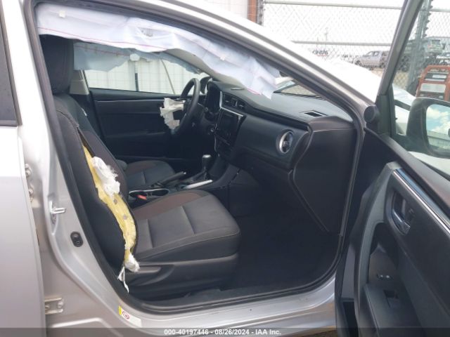 Photo 4 VIN: 2T1BURHE0JC124553 - TOYOTA COROLLA 