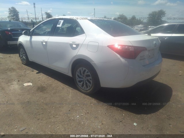 Photo 2 VIN: 2T1BURHE0JC970469 - TOYOTA COROLLA 