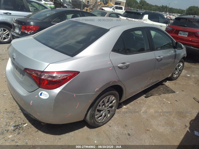 Photo 3 VIN: 2T1BURHE0JC973520 - TOYOTA COROLLA 