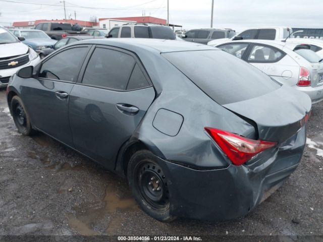 Photo 2 VIN: 2T1BURHE0JC974585 - TOYOTA COROLLA 