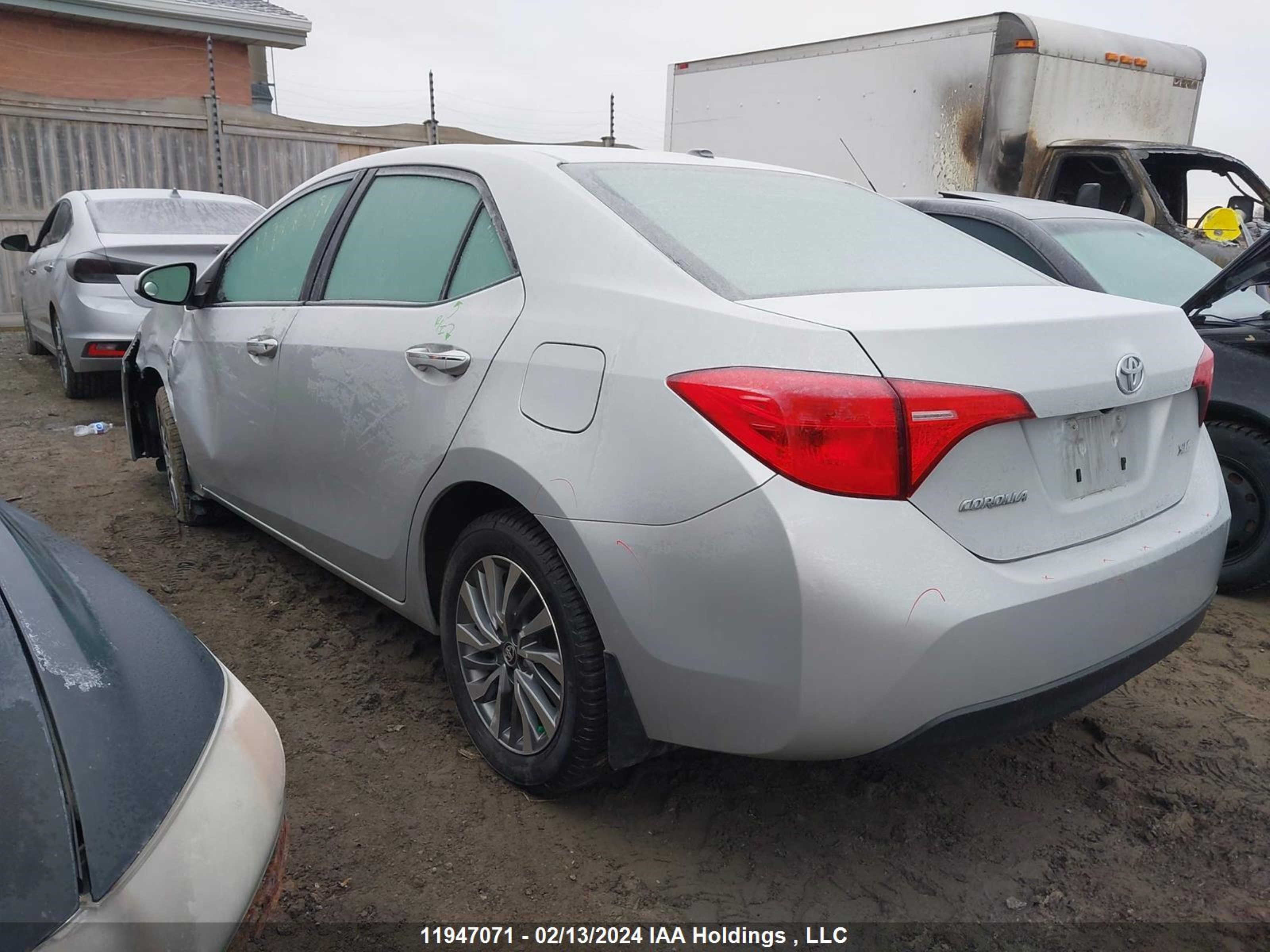 Photo 2 VIN: 2T1BURHE0KC179618 - TOYOTA COROLLA 