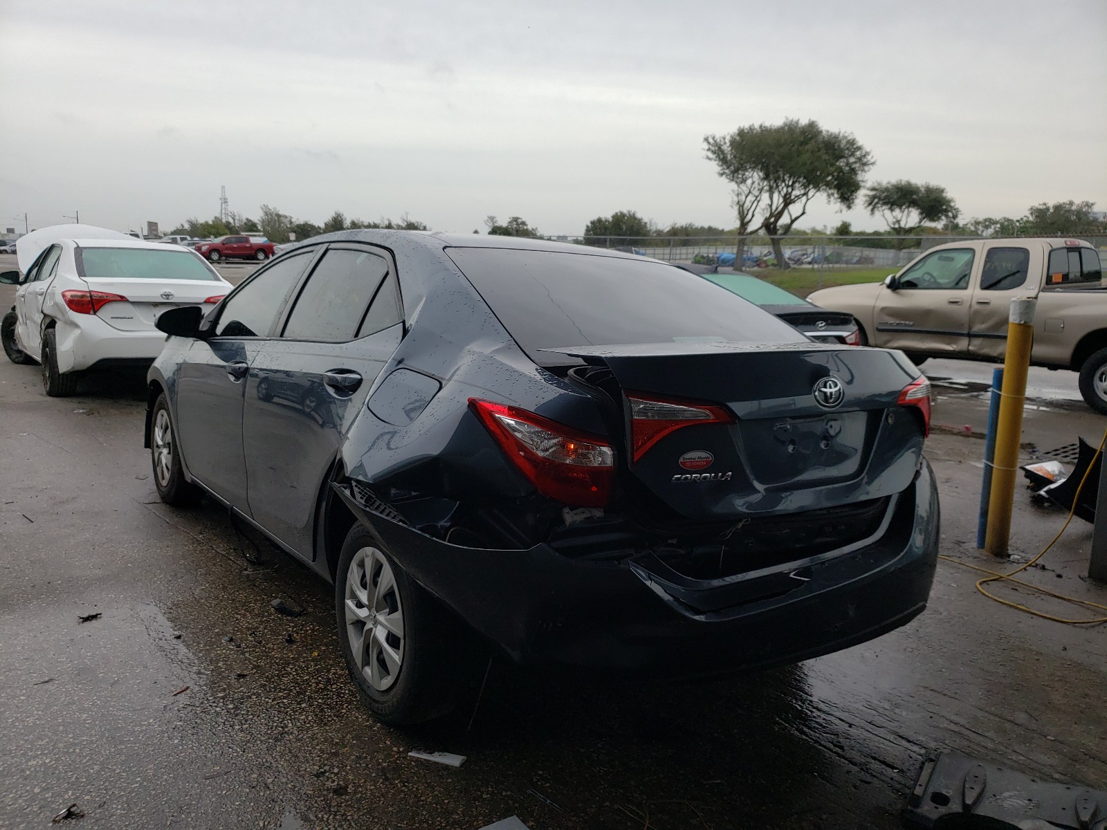 Photo 2 VIN: 2T1BURHE1EC207415 - TOYOTA COROLLA L 