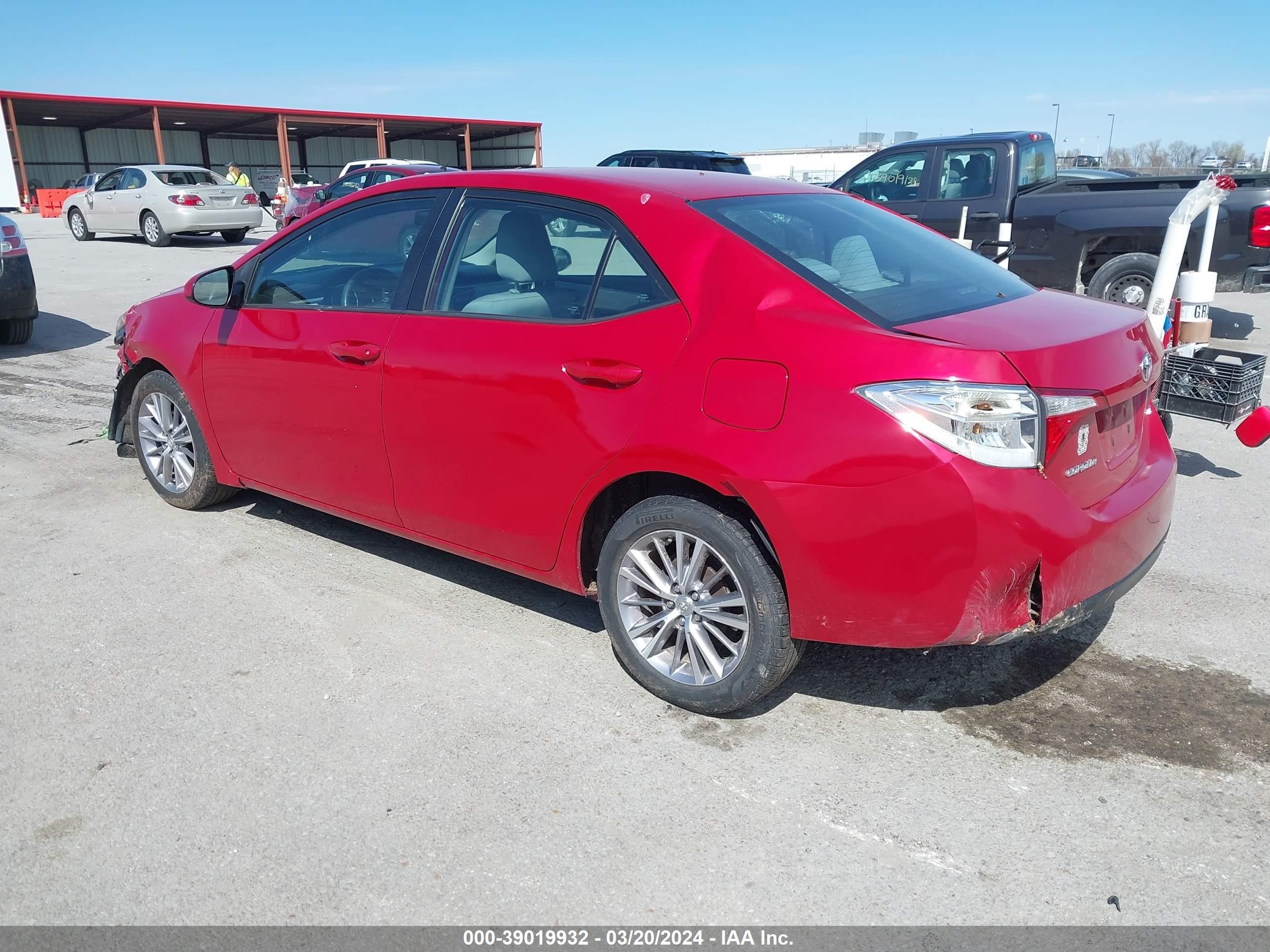 Photo 2 VIN: 2T1BURHE1FC233675 - TOYOTA COROLLA 