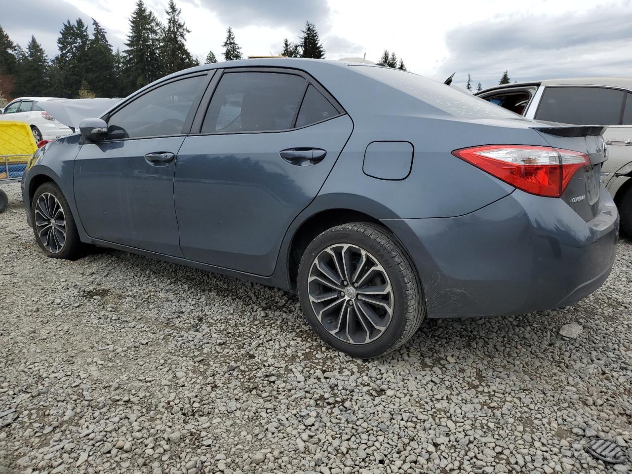 Photo 1 VIN: 2T1BURHE1FC338345 - TOYOTA COROLLA 