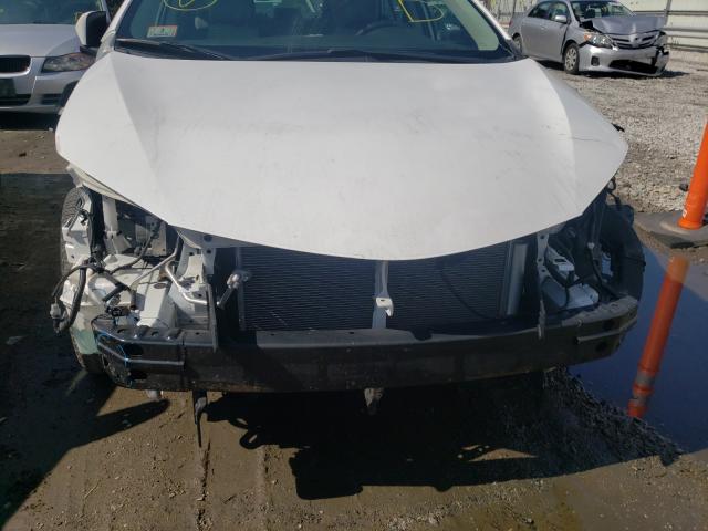 Photo 8 VIN: 2T1BURHE1GC569649 - TOYOTA COROLLA L 