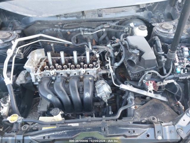 Photo 9 VIN: 2T1BURHE1GC603427 - TOYOTA COROLLA 