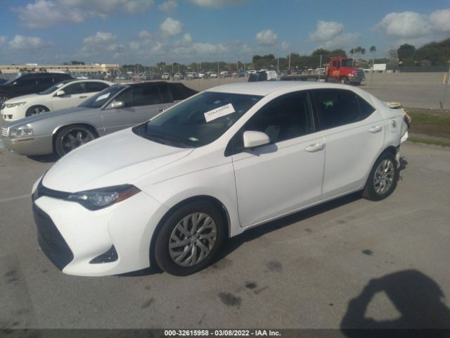 Photo 1 VIN: 2T1BURHE1HC748114 - TOYOTA COROLLA 