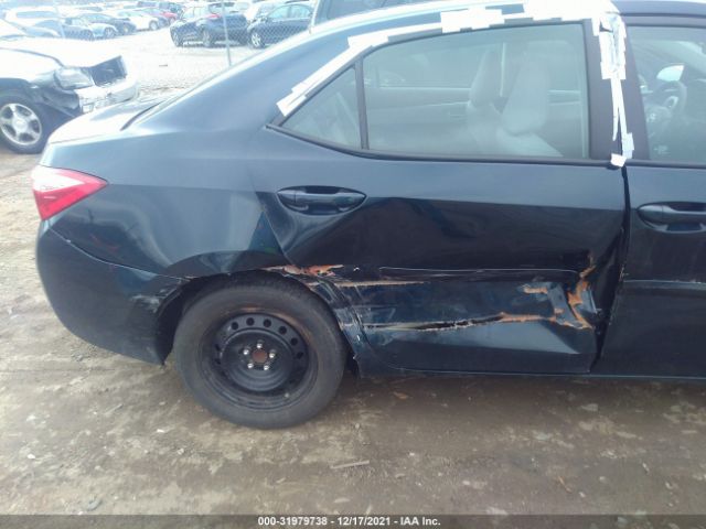 Photo 5 VIN: 2T1BURHE1JC002056 - TOYOTA COROLLA 