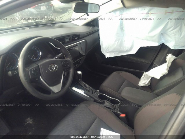 Photo 4 VIN: 2T1BURHE1JC011453 - TOYOTA COROLLA 