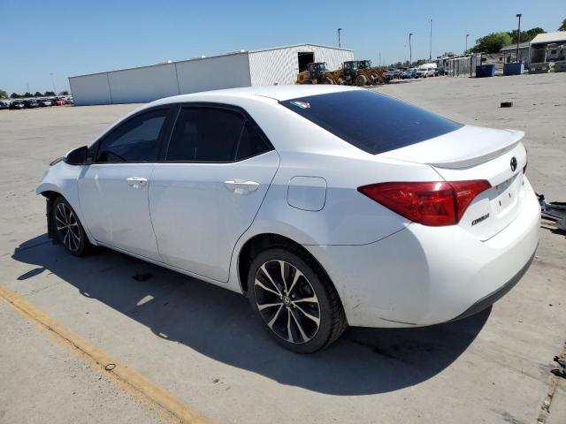 Photo 1 VIN: 2T1BURHE1JC025868 - TOYOTA COROLLA 