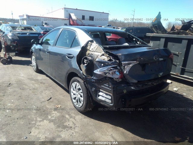 Photo 2 VIN: 2T1BURHE1JC045117 - TOYOTA COROLLA 