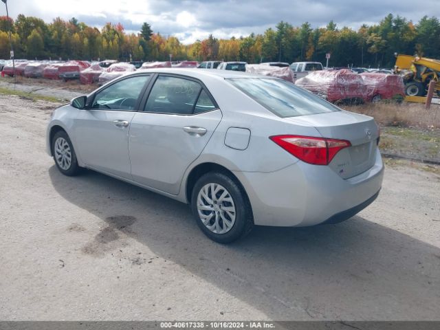 Photo 2 VIN: 2T1BURHE1JC046395 - TOYOTA COROLLA 