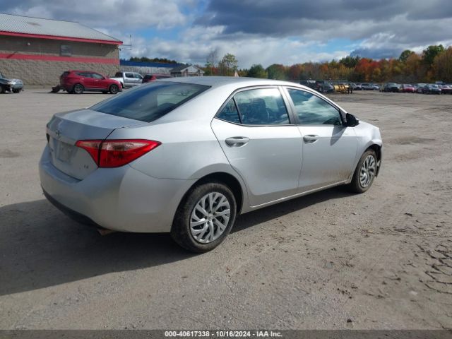 Photo 3 VIN: 2T1BURHE1JC046395 - TOYOTA COROLLA 