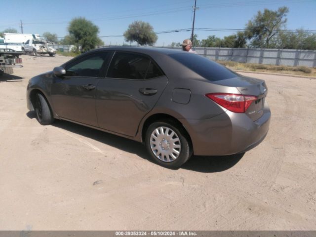 Photo 2 VIN: 2T1BURHE1JC066629 - TOYOTA COROLLA 