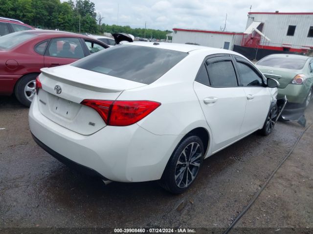 Photo 3 VIN: 2T1BURHE1JC106319 - TOYOTA COROLLA 