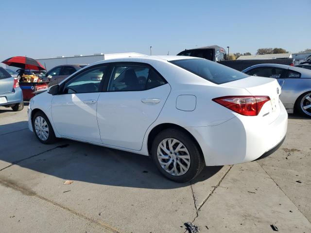 Photo 1 VIN: 2T1BURHE1JC992562 - TOYOTA COROLLA L 