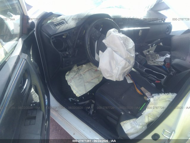 Photo 4 VIN: 2T1BURHE1KC126653 - TOYOTA COROLLA 