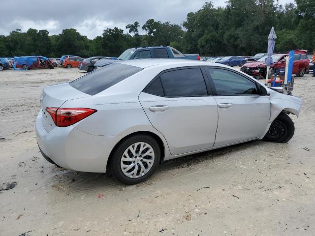 Photo 2 VIN: 2T1BURHE1KC137068 - TOYOTA COROLLA 