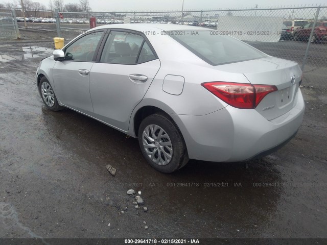 Photo 2 VIN: 2T1BURHE1KC165713 - TOYOTA COROLLA 