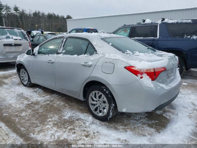 Photo 2 VIN: 2T1BURHE1KC186433 - TOYOTA COROLLA 