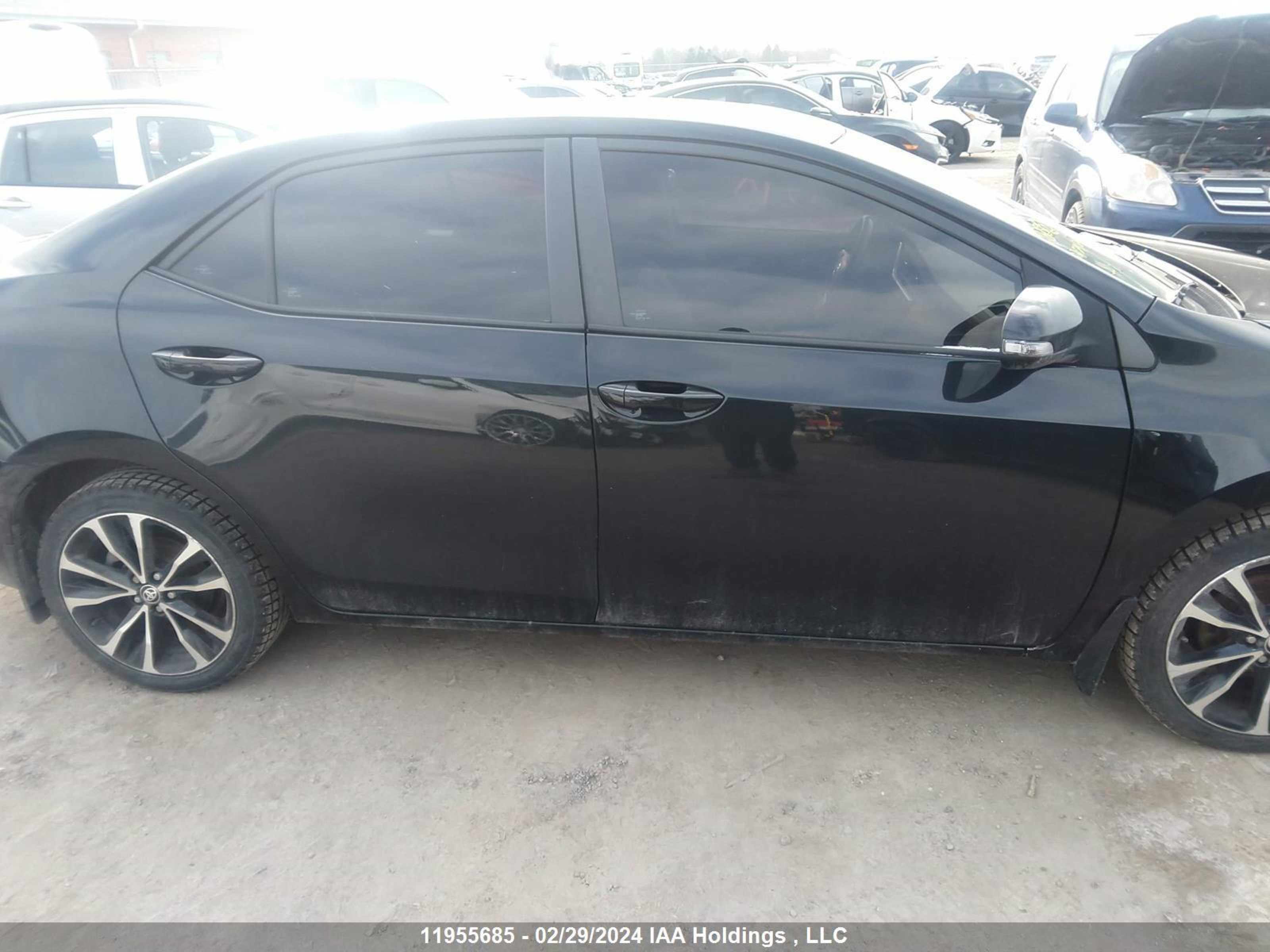 Photo 13 VIN: 2T1BURHE1KC222198 - TOYOTA COROLLA 