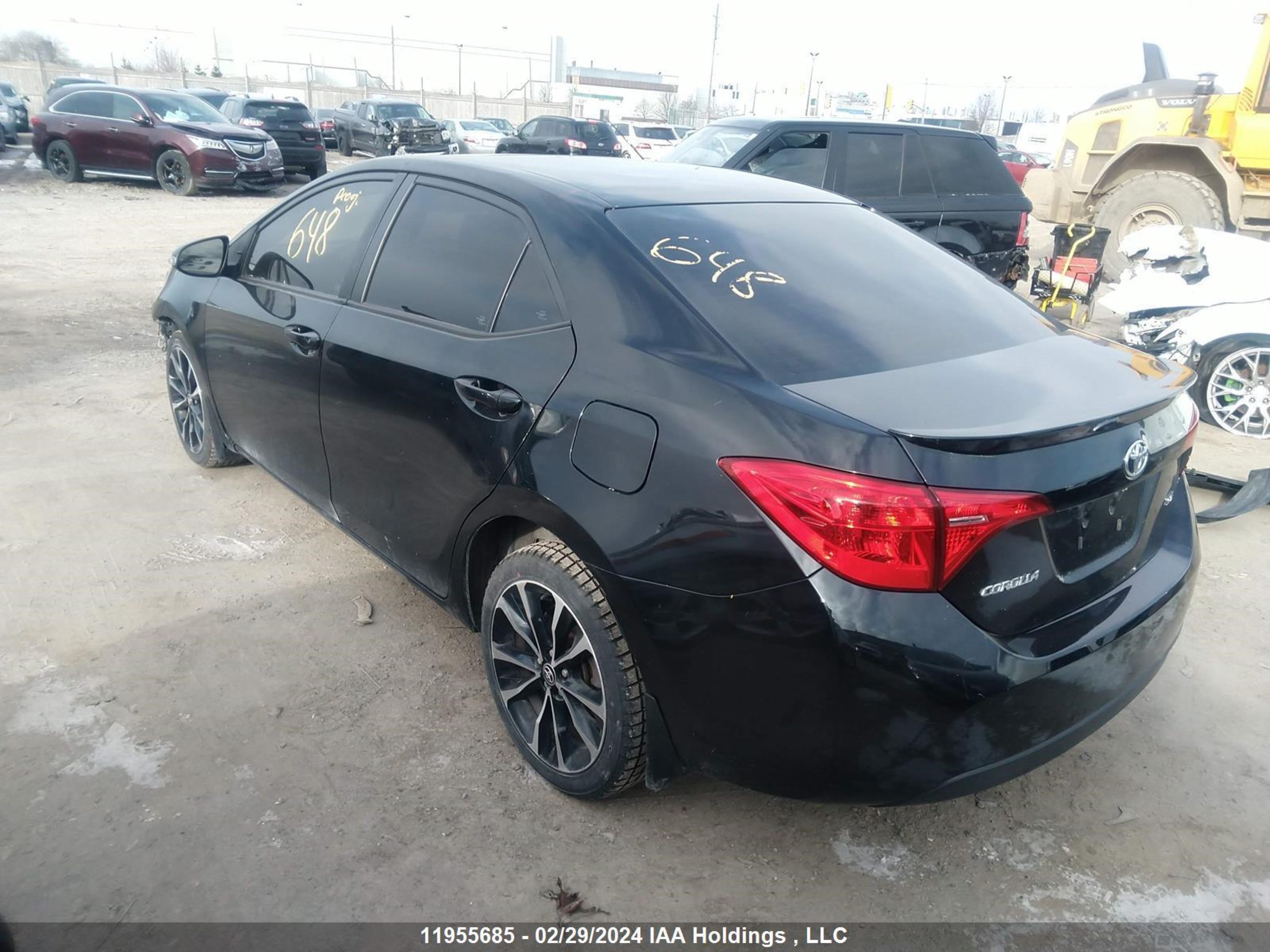 Photo 2 VIN: 2T1BURHE1KC222198 - TOYOTA COROLLA 