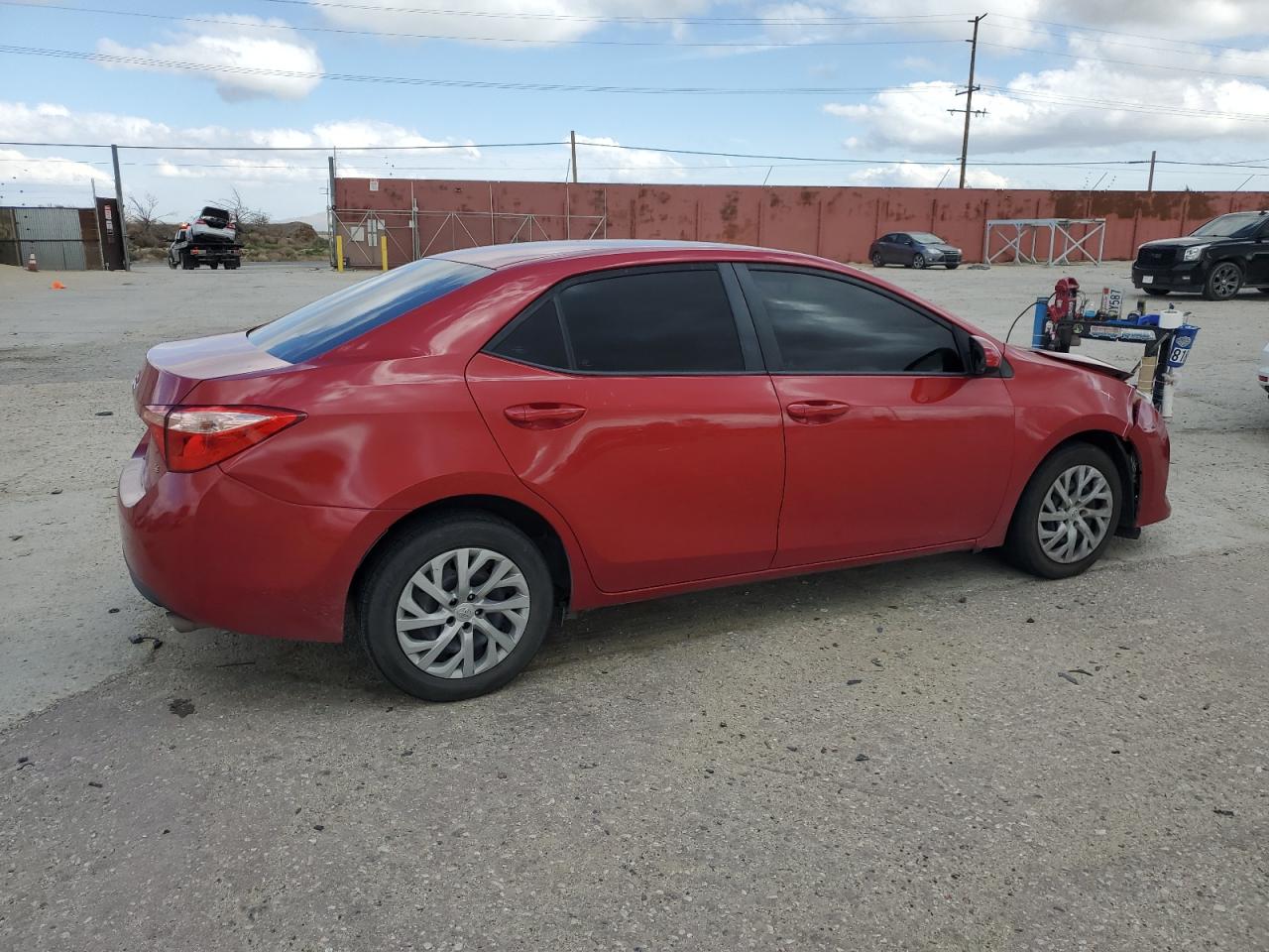 Photo 2 VIN: 2T1BURHE1KC230852 - TOYOTA COROLLA 