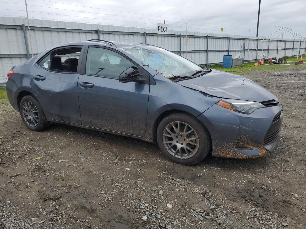 Photo 3 VIN: 2T1BURHE1KC242743 - TOYOTA COROLLA 